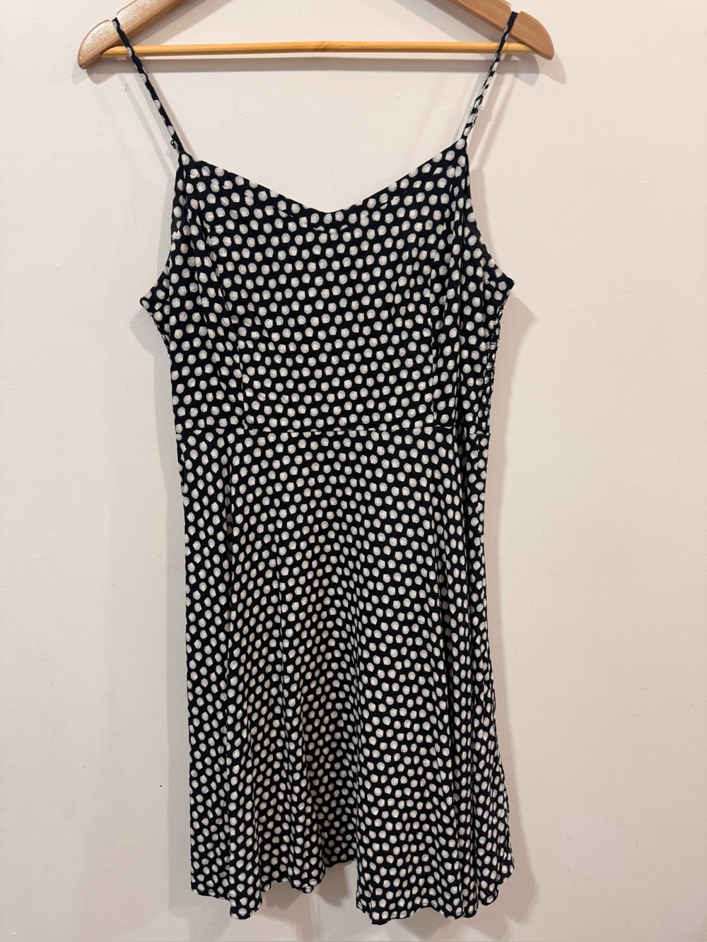 Old Navy Seashell Black White Adjustable Straps Summer Cami Sundress Size L